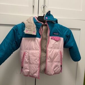 Patagonia Teal and Pink Fleece Jacket